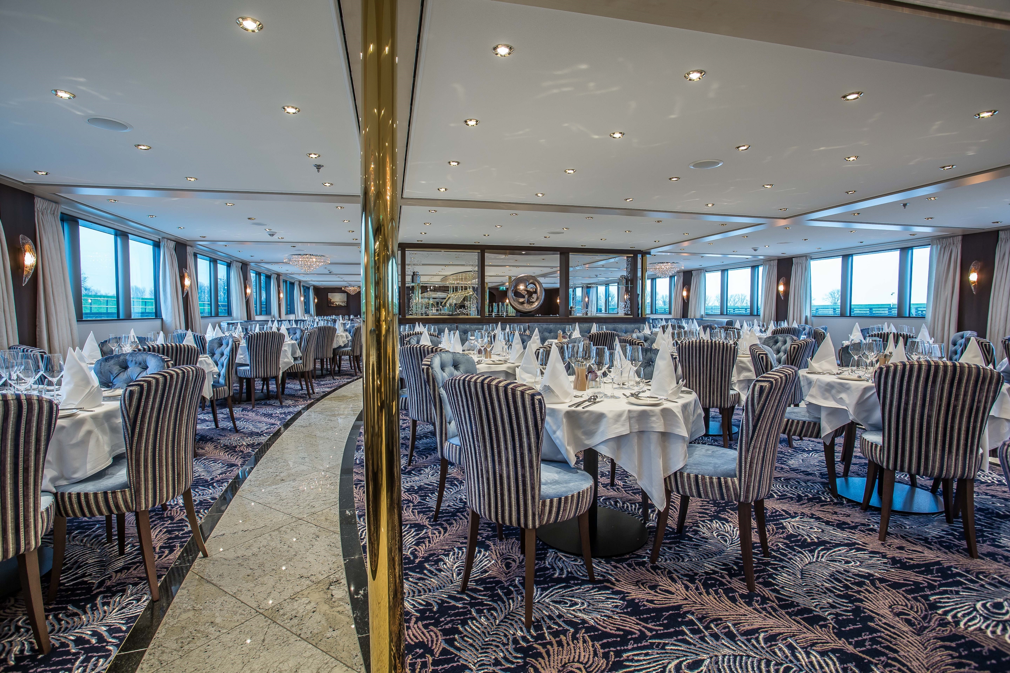 Riverside Restaurant